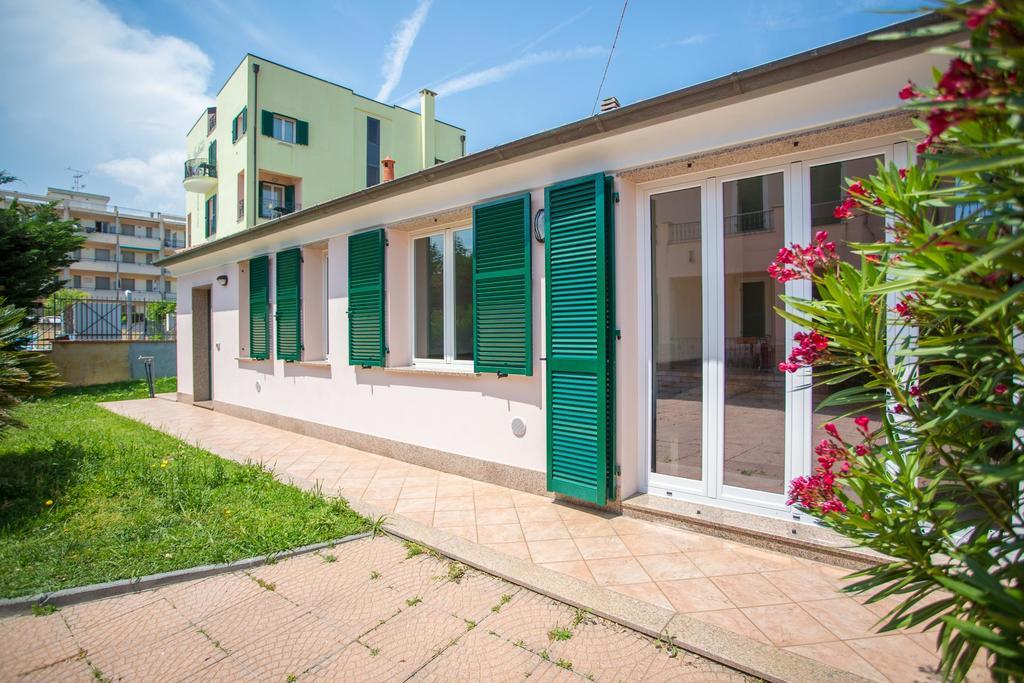 Residence Le Saline Borgio Verezzi Bagian luar foto